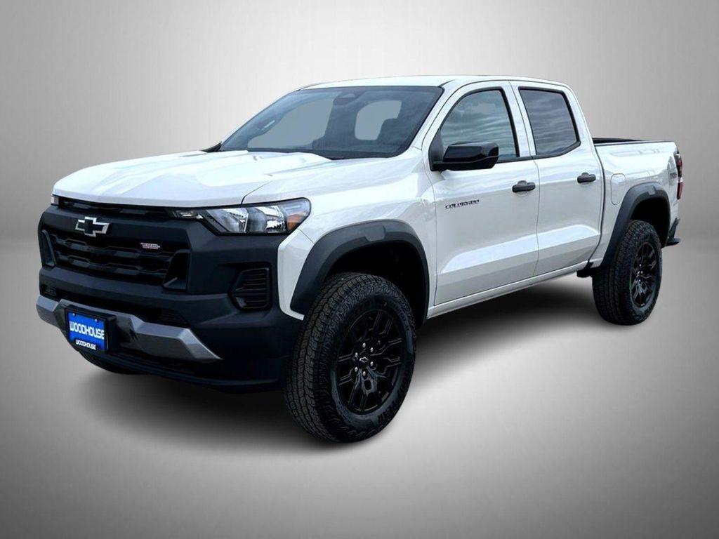 new 2026 Chevrolet Colorado car, priced at $45,084