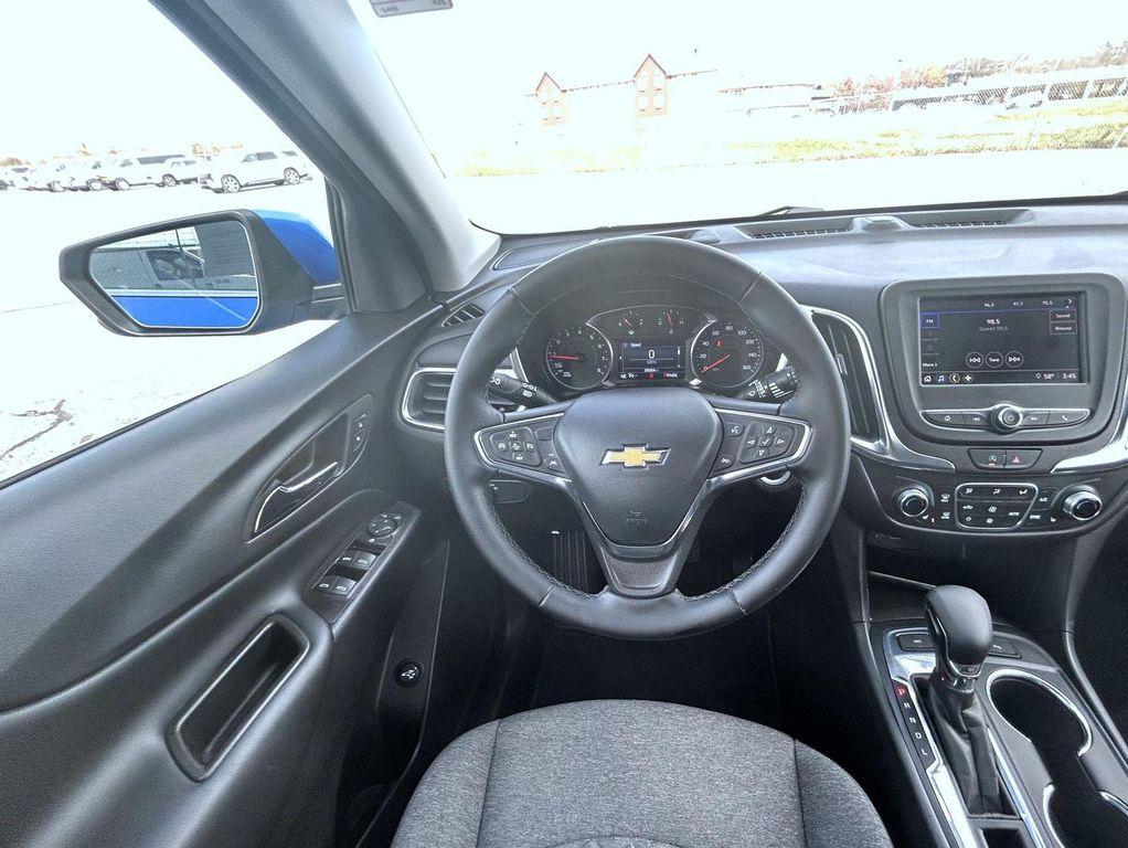 used 2024 Chevrolet Equinox car, priced at $24,919
