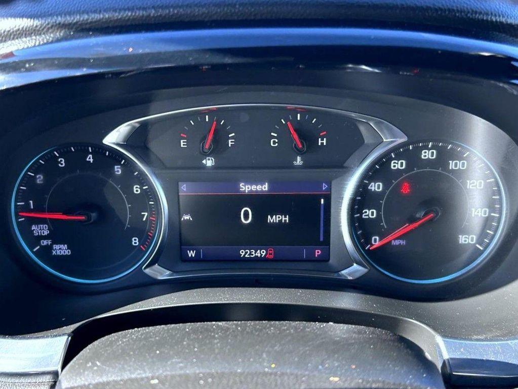 used 2022 Chevrolet Traverse car, priced at $23,120