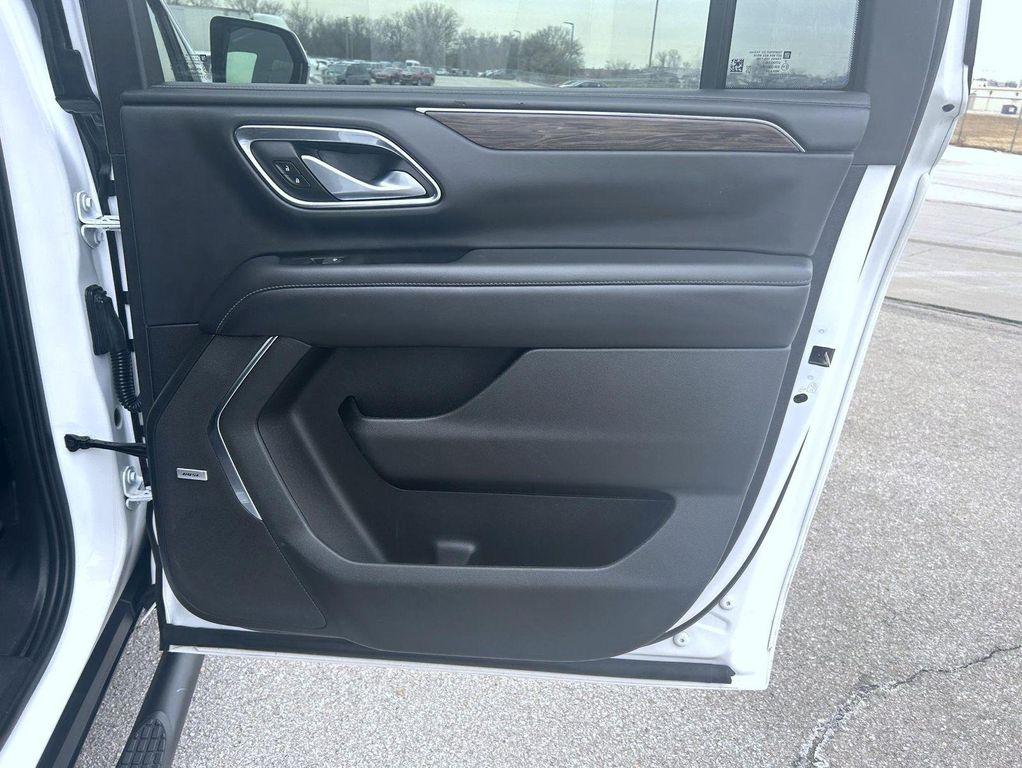 used 2022 Chevrolet Suburban car, priced at $41,769