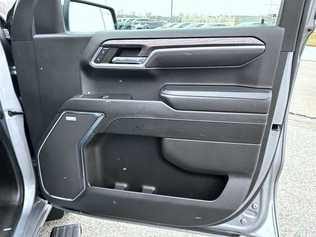 used 2023 Chevrolet Silverado 1500 car, priced at $45,137