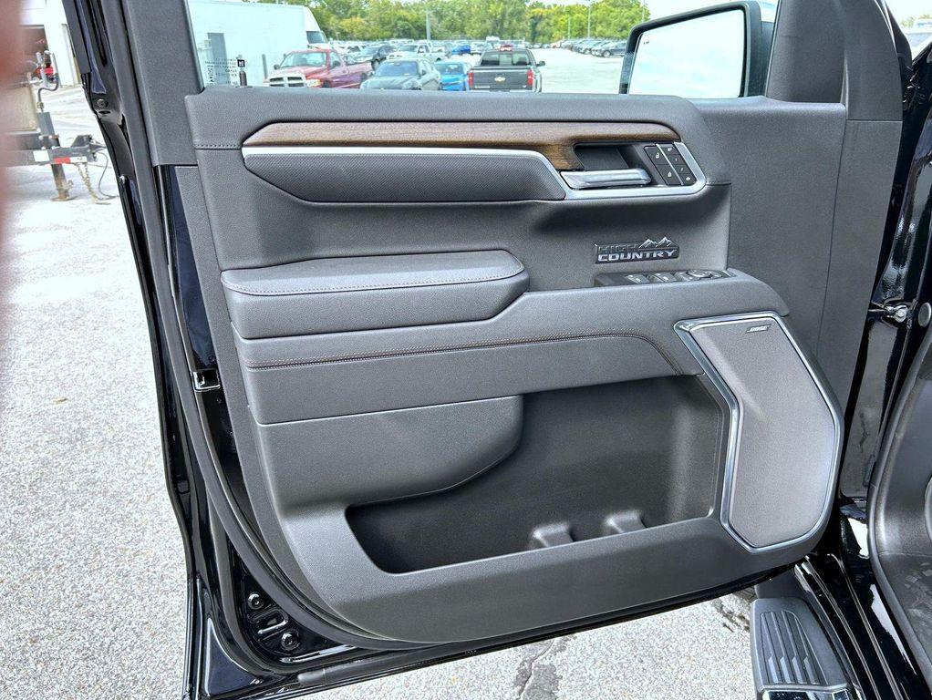 new 2026 Chevrolet Silverado 1500 car, priced at $67,098