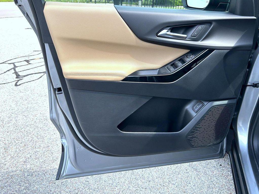 new 2026 Chevrolet Equinox car, priced at $37,300