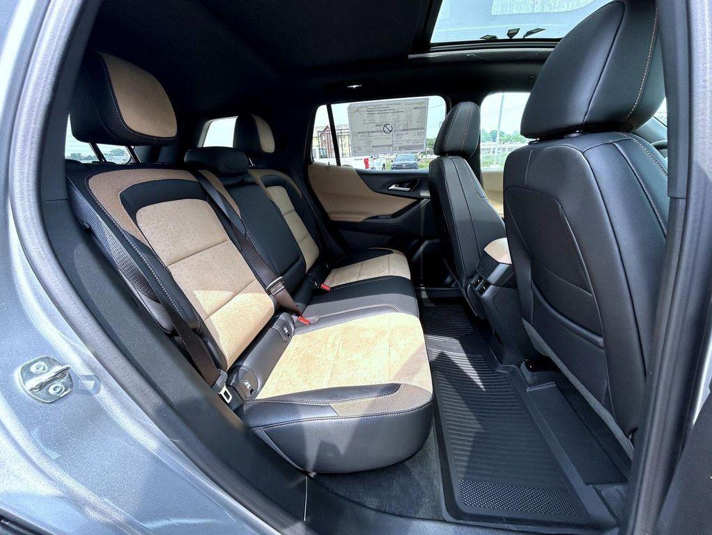 new 2026 Chevrolet Equinox car, priced at $37,300