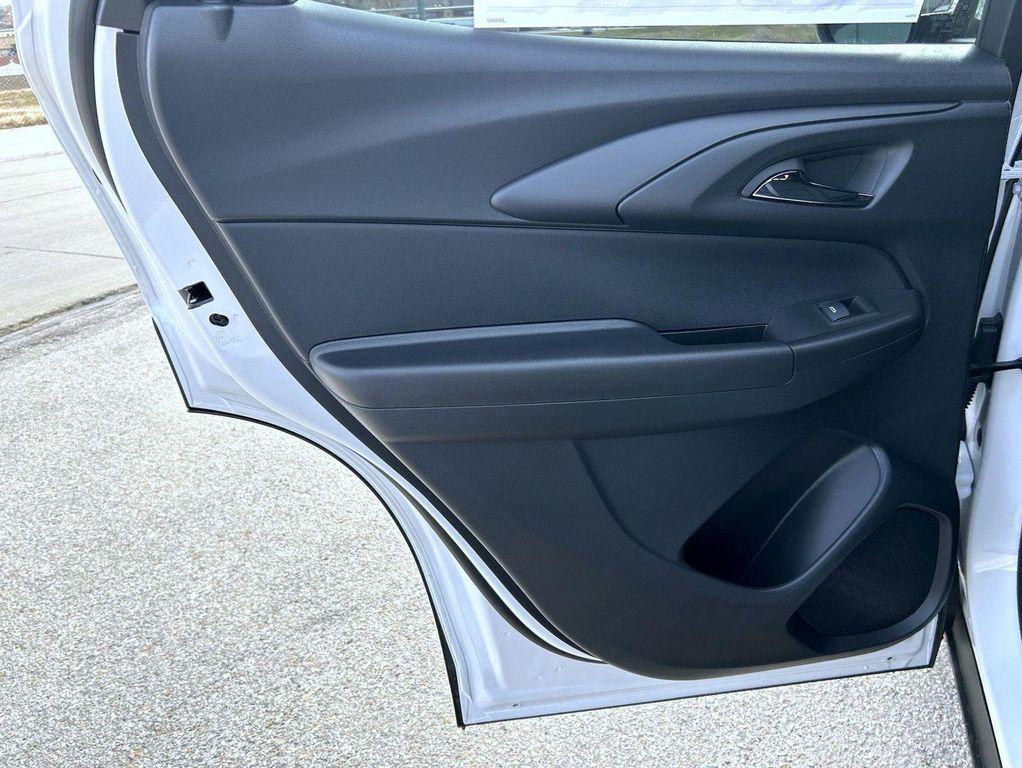 new 2026 Chevrolet TrailBlazer car, priced at $32,399