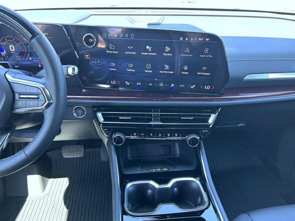 new 2026 Chevrolet Traverse car, priced at $56,779