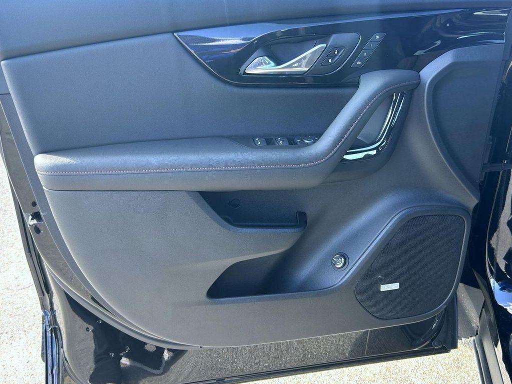 new 2025 Chevrolet Blazer car, priced at $44,268