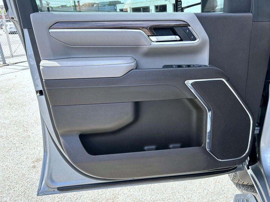 used 2024 Chevrolet Silverado 2500 car, priced at $49,823