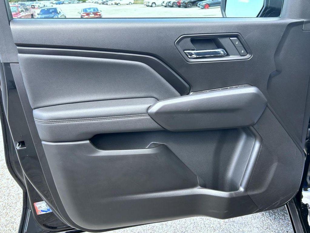 new 2026 Chevrolet Colorado car, priced at $43,199