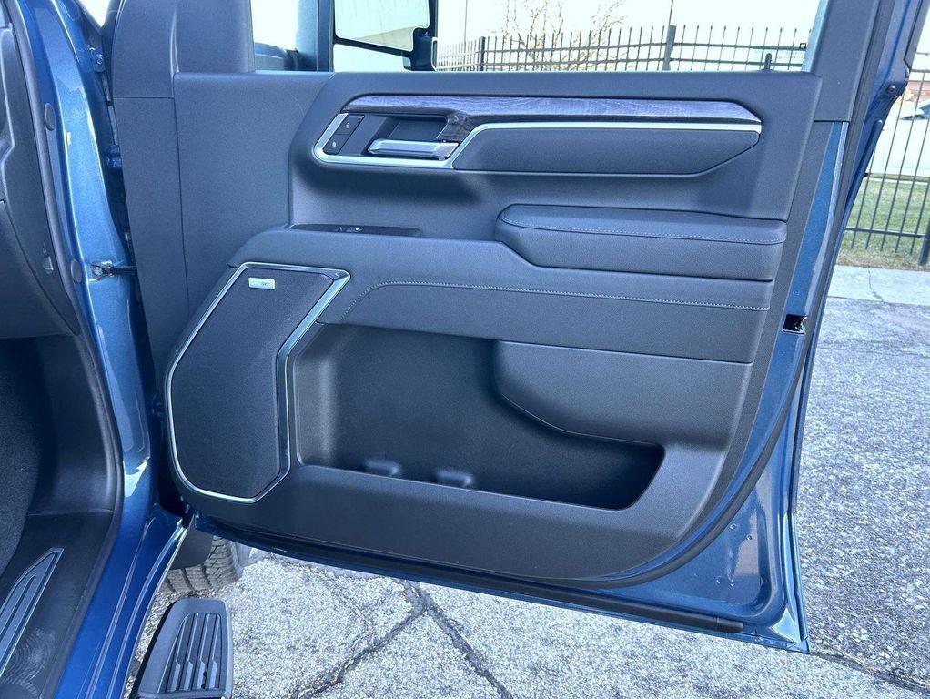 new 2026 Chevrolet Silverado 2500 car, priced at $77,860