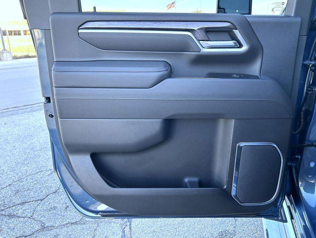 new 2026 Chevrolet Silverado 2500 car, priced at $77,860