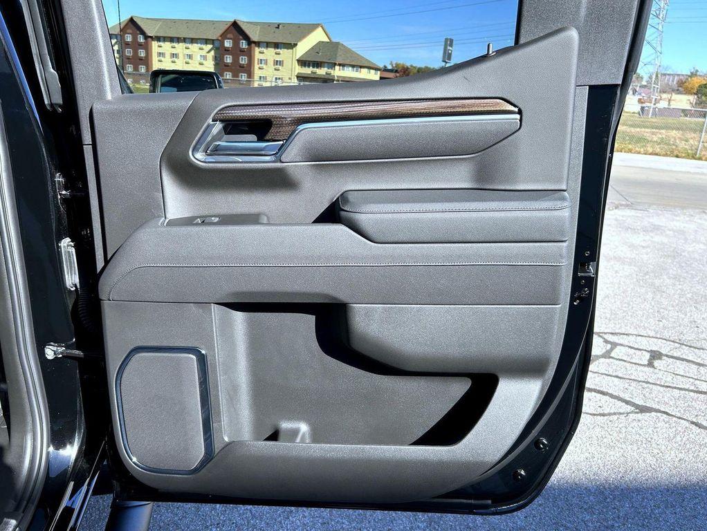 new 2026 Chevrolet Silverado 1500 car, priced at $60,425