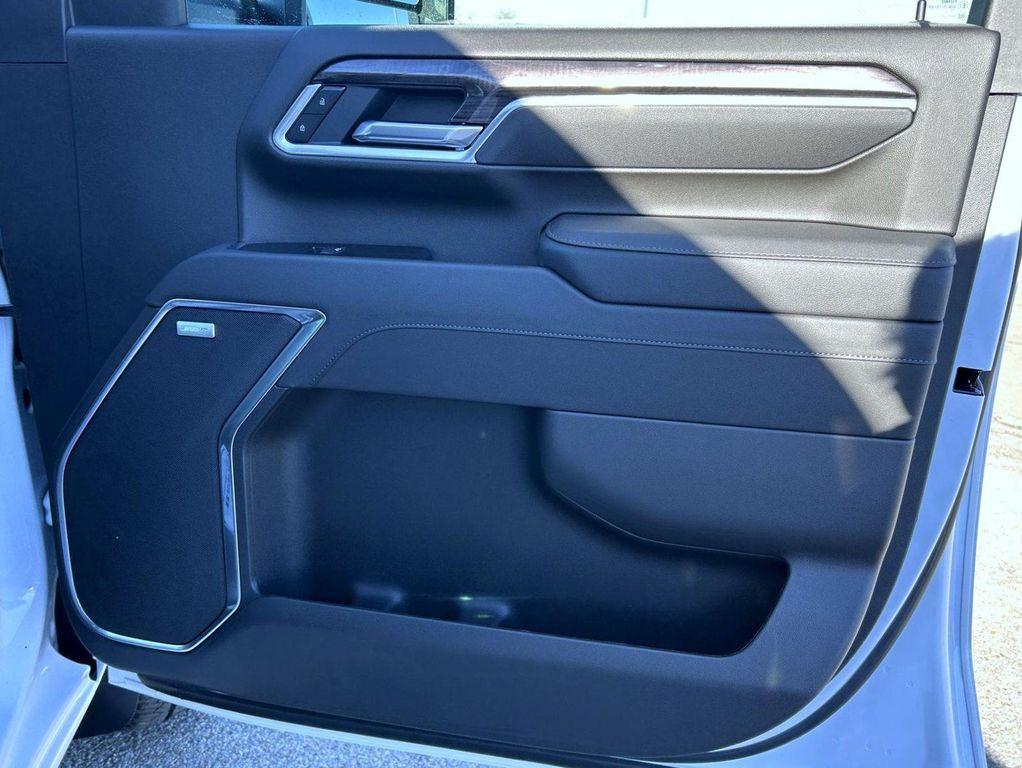 new 2026 Chevrolet Silverado 2500 car, priced at $77,860