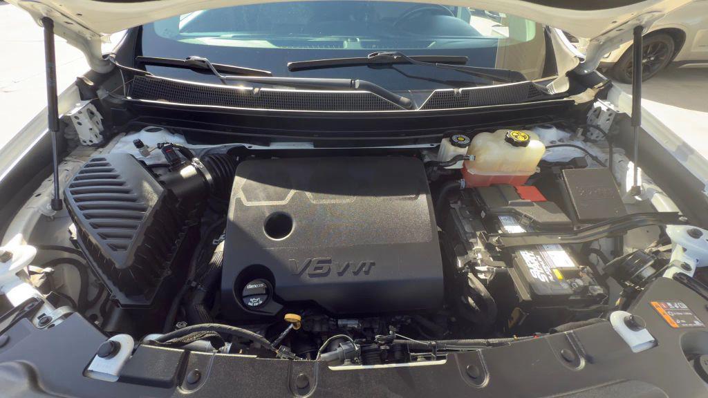 used 2020 Chevrolet Traverse car, priced at $16,300