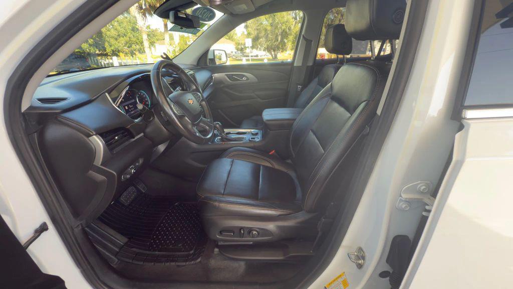 used 2020 Chevrolet Traverse car, priced at $16,300