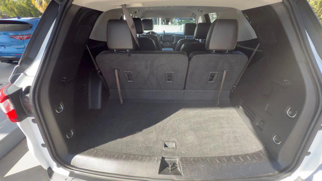 used 2020 Chevrolet Traverse car, priced at $16,300