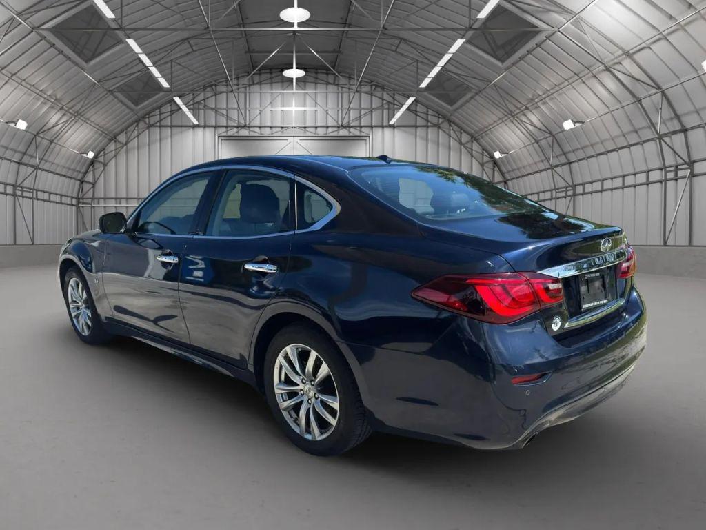 used 2015 INFINITI Q70 car, priced at $12,900