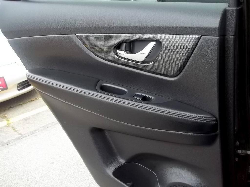 used 2015 Nissan Rogue car, priced at $11,994