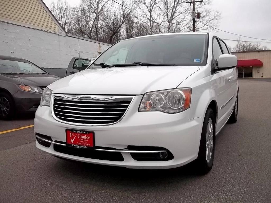 used 2015 Chrysler Town & Country car, priced at $9,994