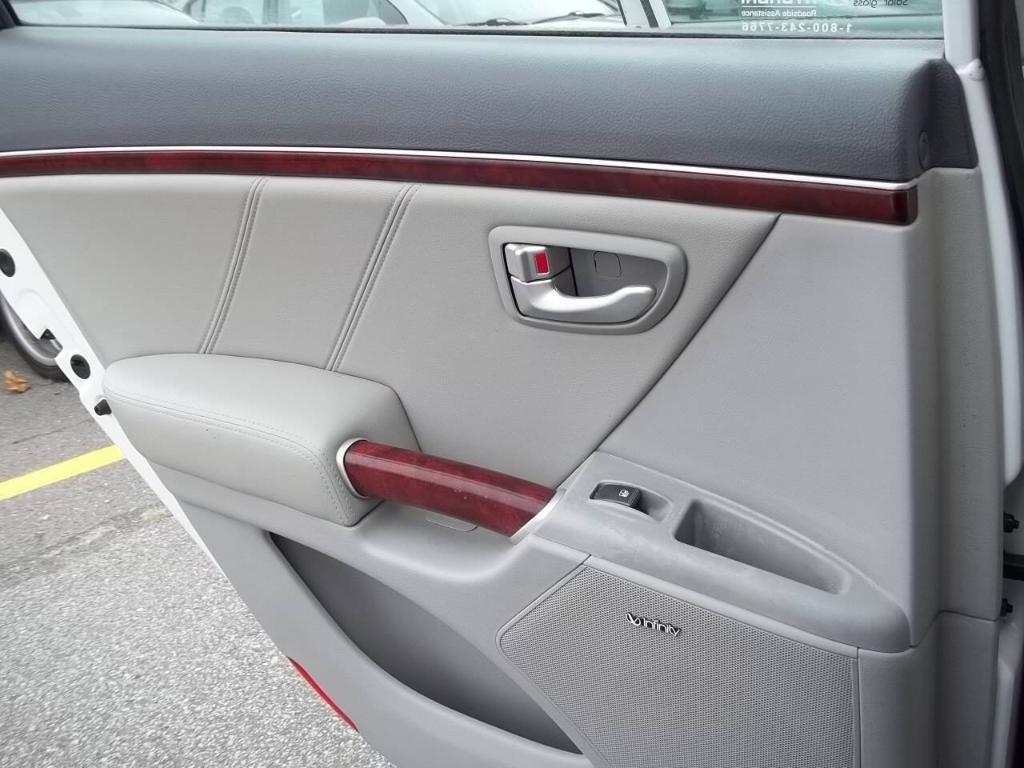 used 2008 Hyundai Azera car, priced at $8,994