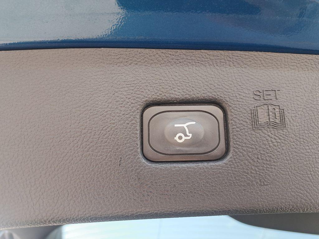 used 2020 Ford Edge car, priced at $22,998