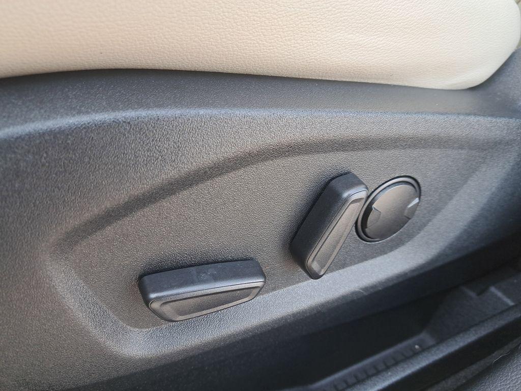 used 2020 Ford Edge car, priced at $22,998