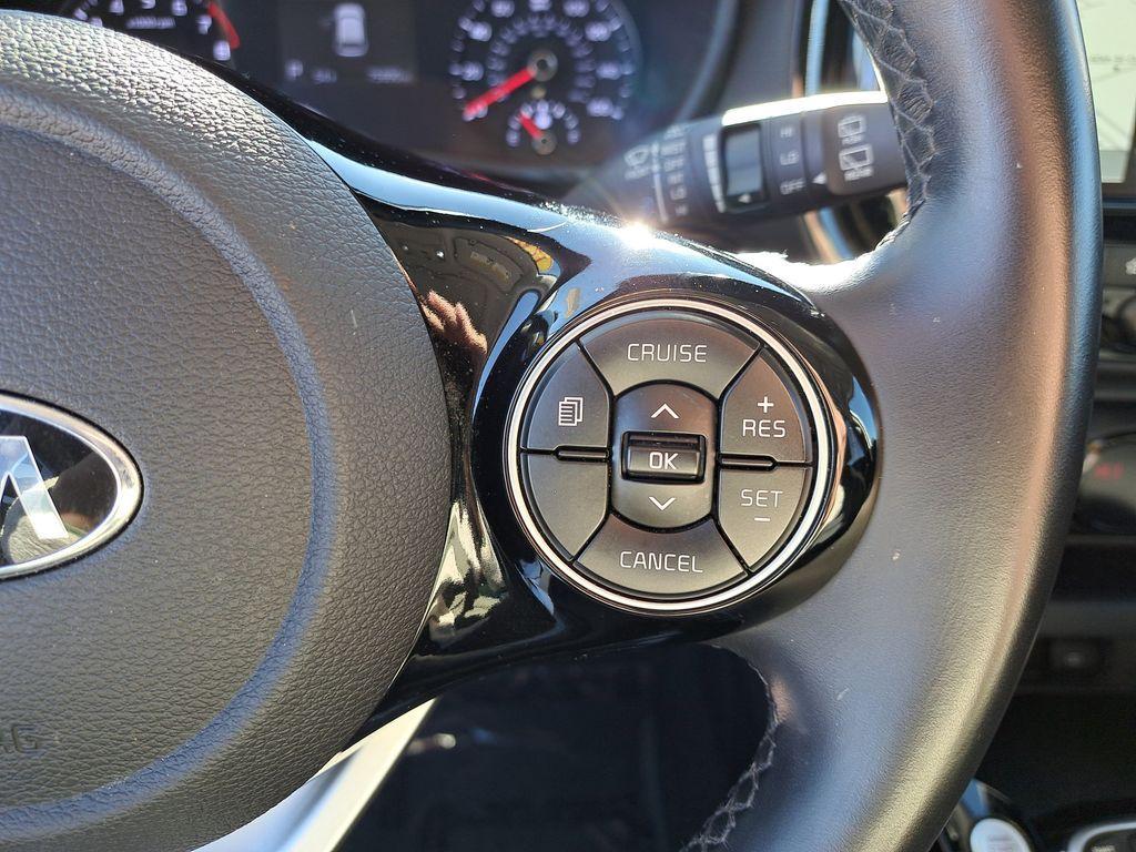 used 2021 Kia Soul car, priced at $12,991