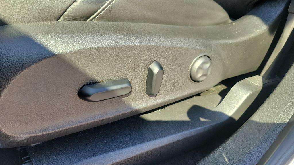 used 2020 Buick Envision car, priced at $20,814