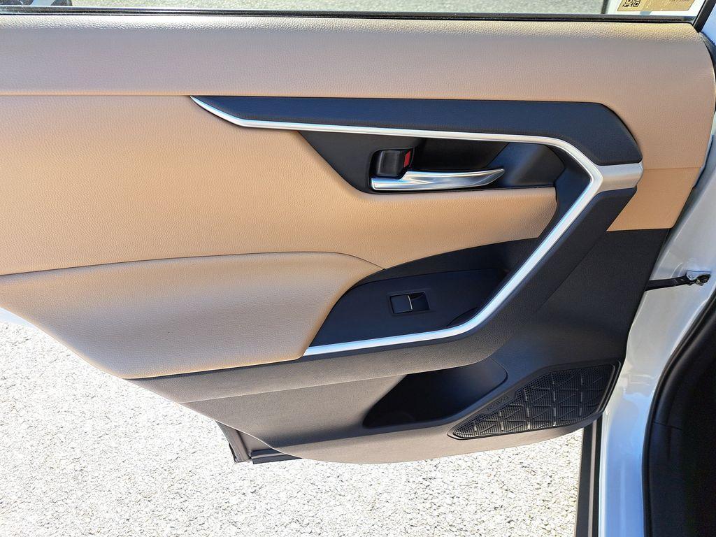 used 2021 Toyota RAV4 Hybrid car, priced at $25,238