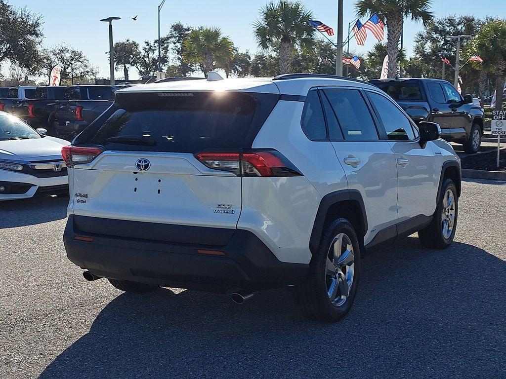 used 2021 Toyota RAV4 Hybrid car, priced at $25,238