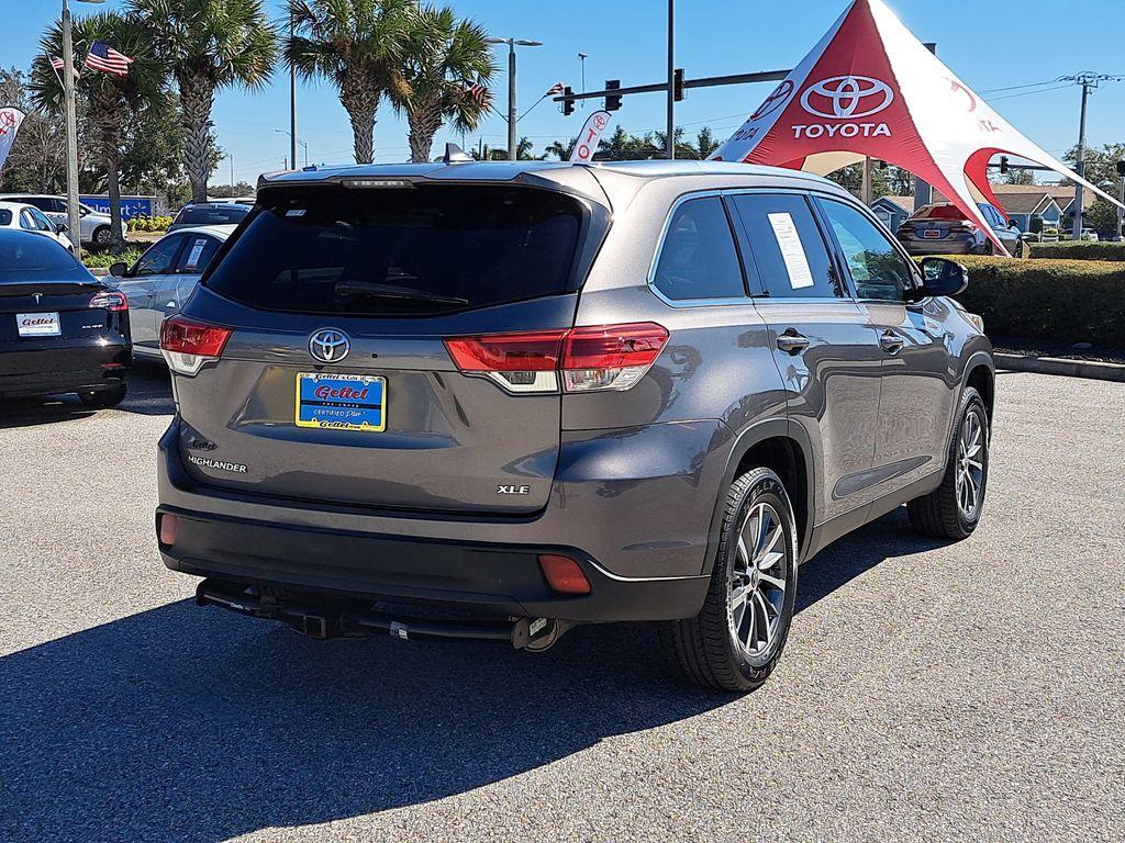 used 2019 Toyota Highlander car, priced at $22,303