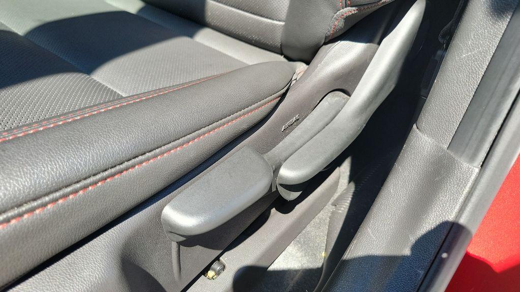 used 2025 Chevrolet Trax car, priced at $23,256