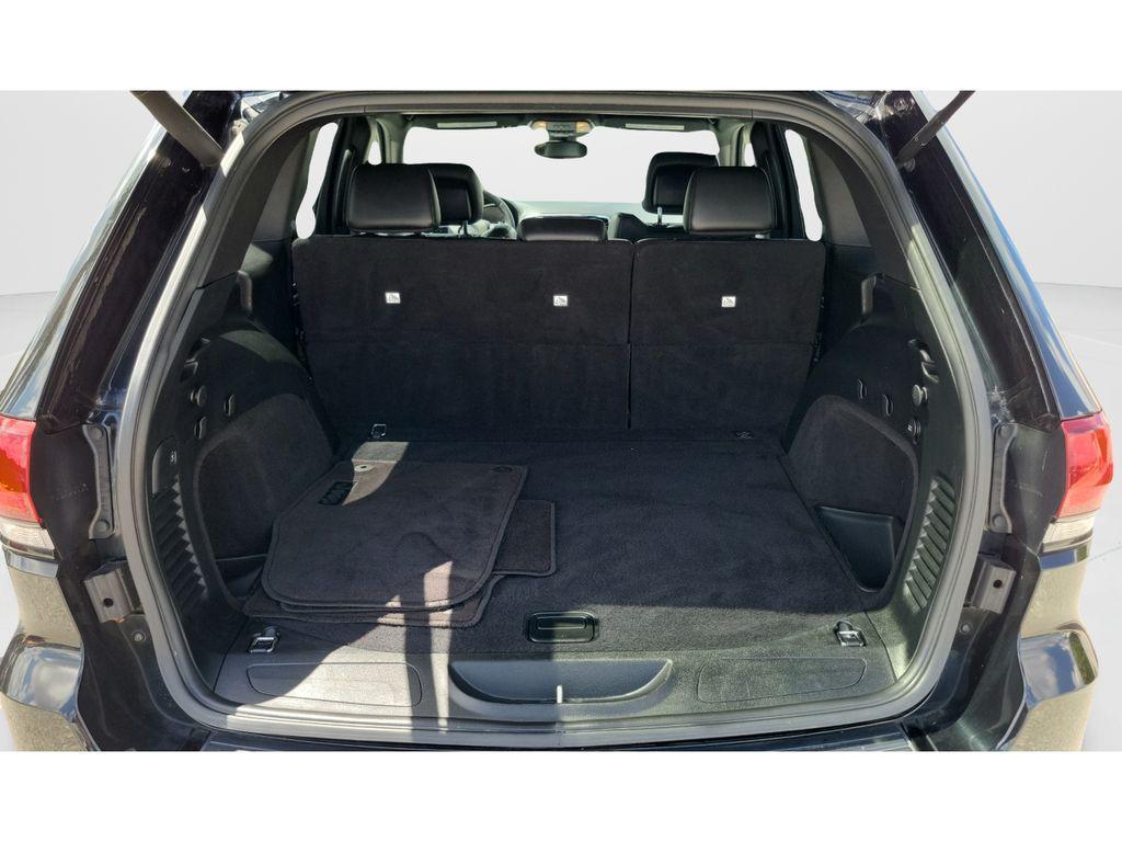 used 2017 Jeep Grand Cherokee car, priced at $17,340