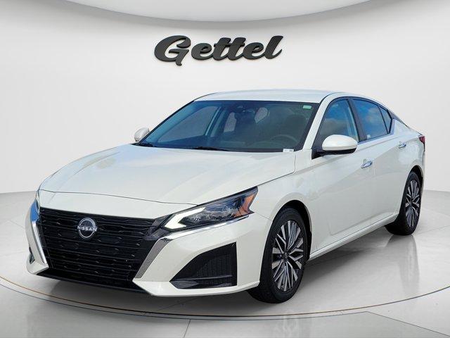 used 2023 Nissan Altima car, priced at $18,799