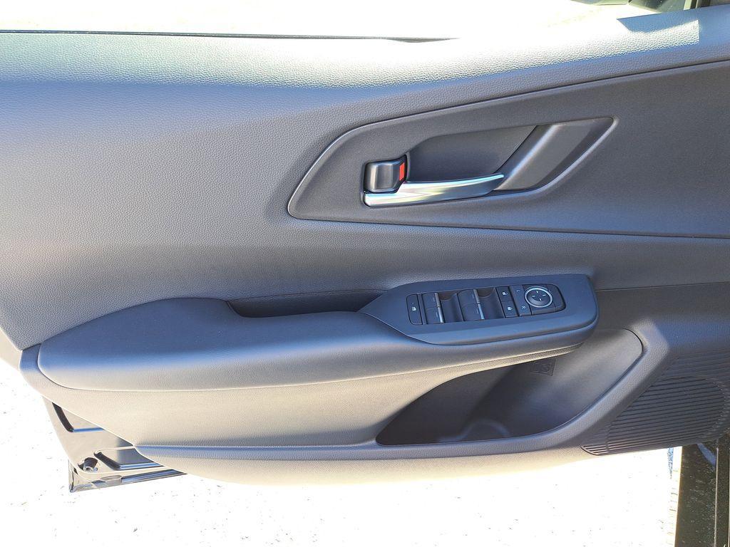 new 2026 Toyota Prius Plug-In Hybrid car, priced at $40,723