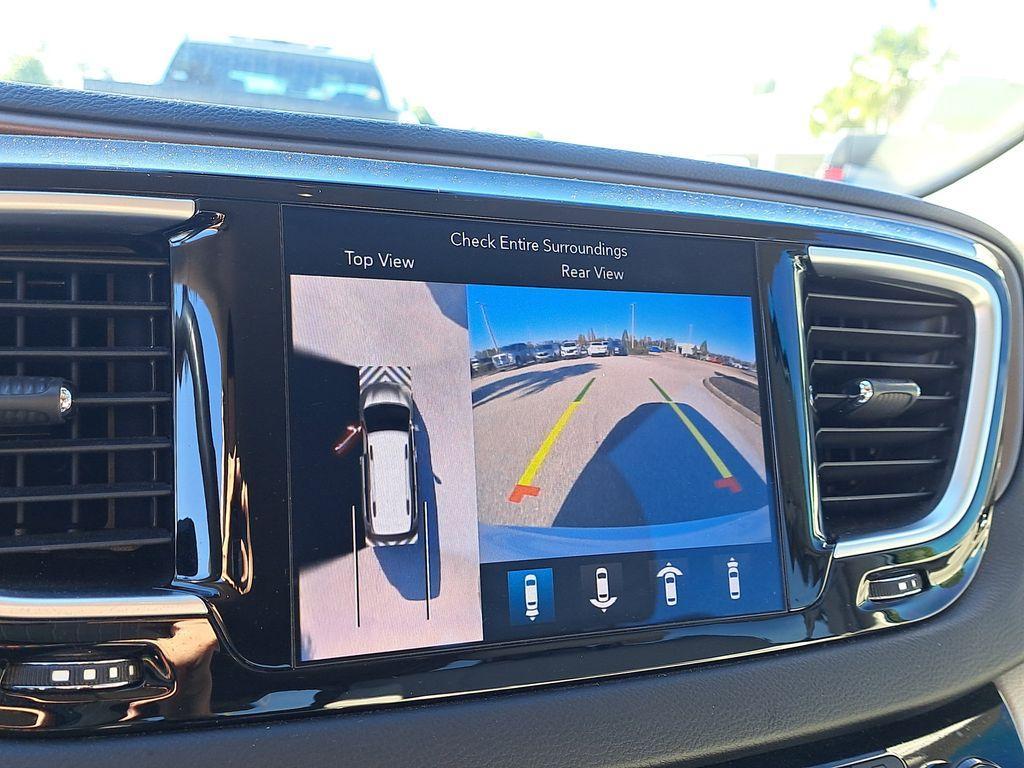 used 2019 Chrysler Pacifica car, priced at $16,586