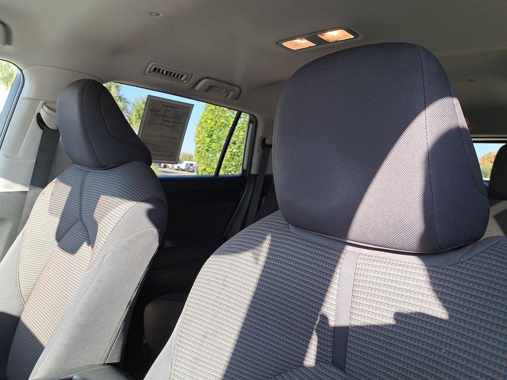 used 2023 Toyota Highlander car, priced at $29,991