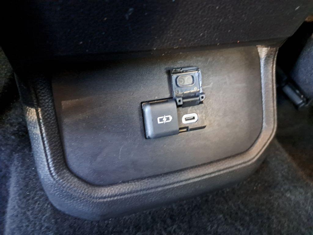 used 2023 Toyota Highlander car, priced at $29,991