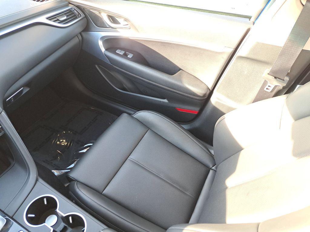 used 2023 Genesis G70 car, priced at $26,967