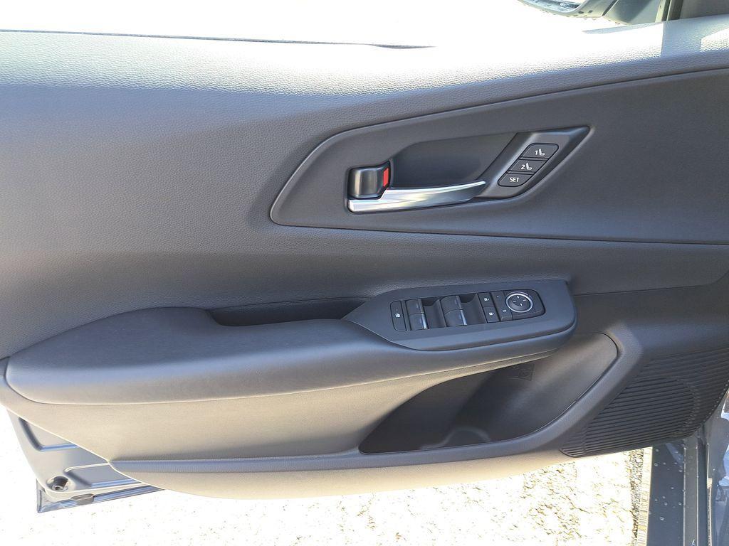 new 2026 Toyota Prius Plug-In Hybrid car, priced at $43,904