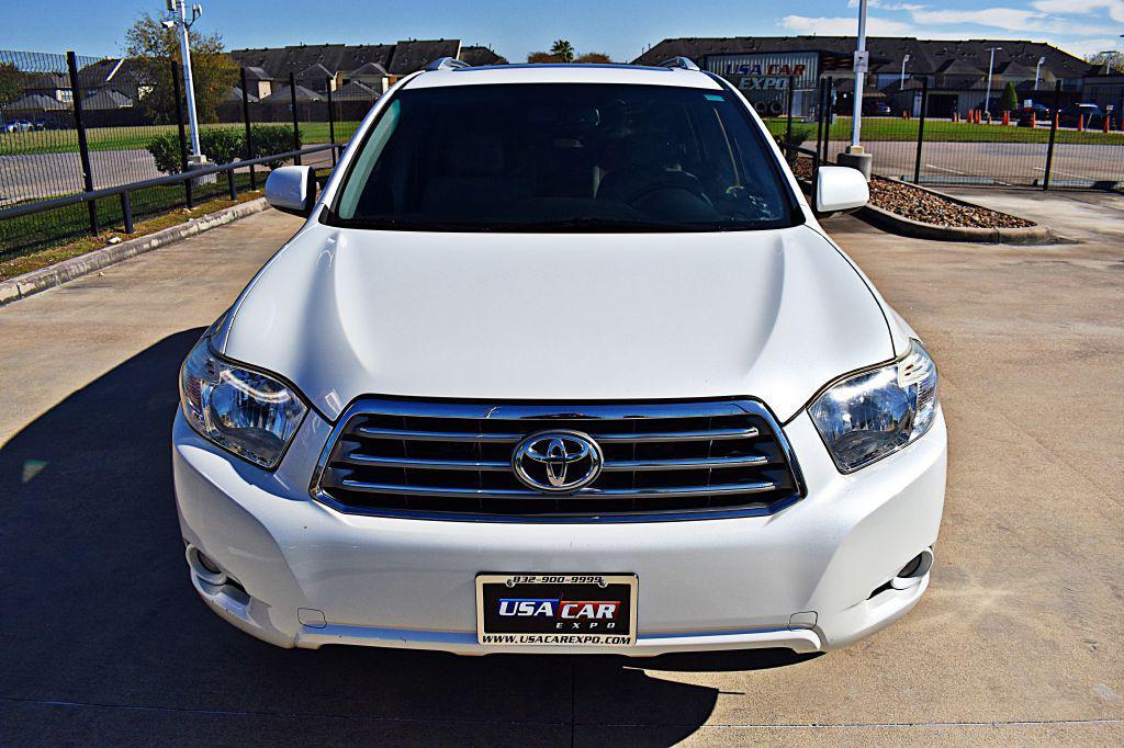 used 2008 Toyota Highlander car, priced at $15,900