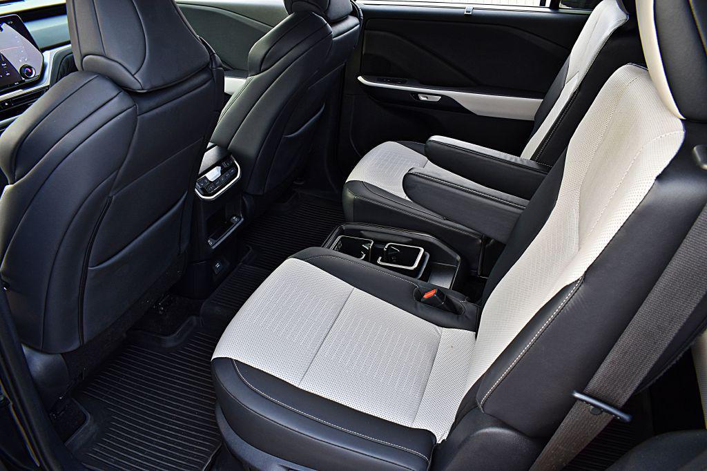 used 2024 Lexus TX 500h car, priced at $61,900