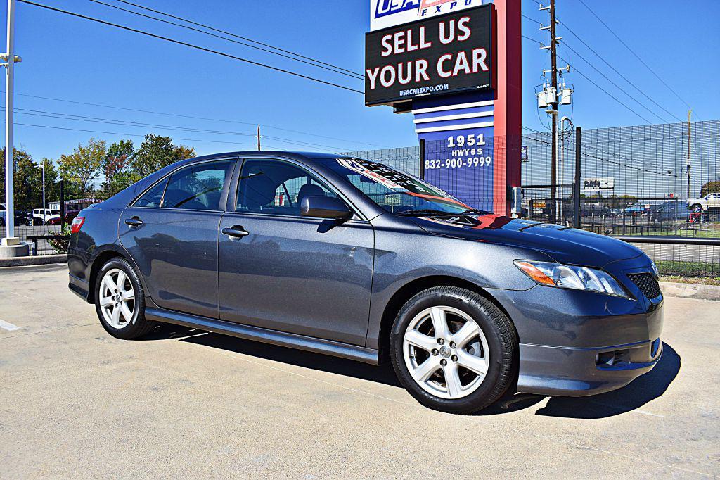 used 2009 Toyota Camry car, priced at $12,900