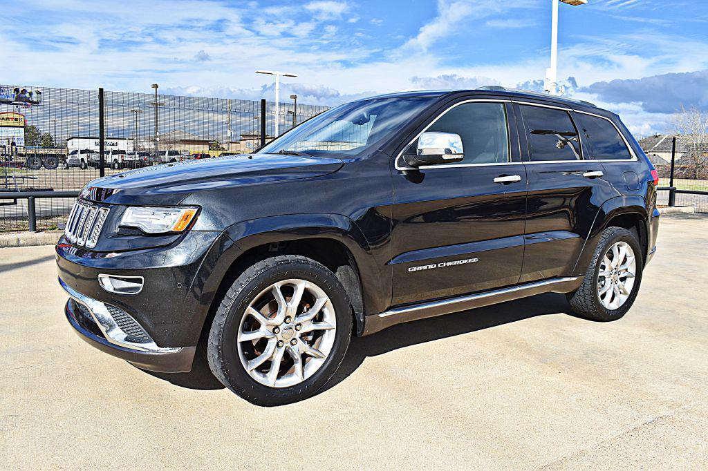 used 2016 Jeep Grand Cherokee car, priced at $10,900