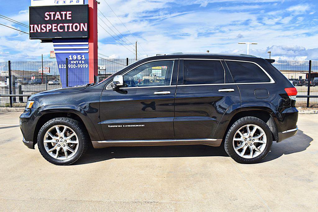 used 2016 Jeep Grand Cherokee car, priced at $10,900