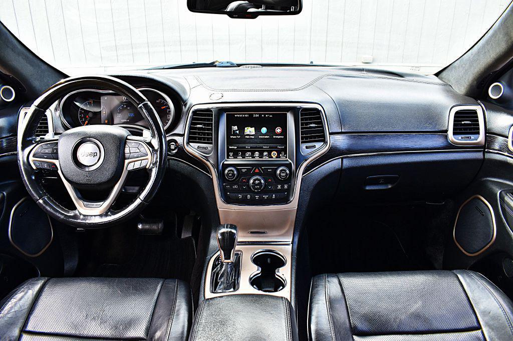 used 2016 Jeep Grand Cherokee car, priced at $10,900
