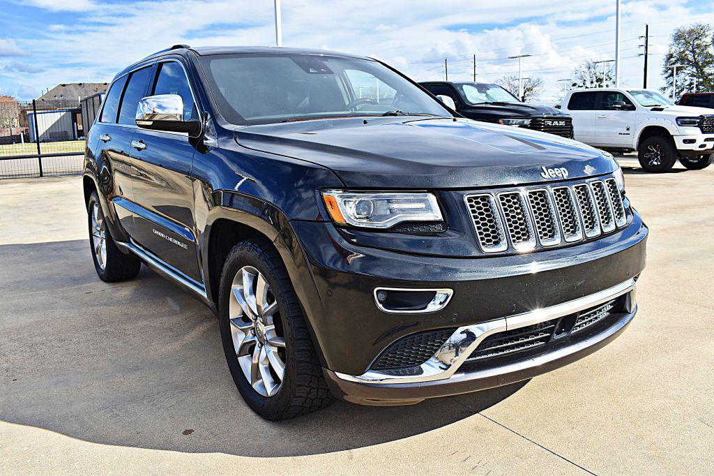 used 2016 Jeep Grand Cherokee car, priced at $10,900