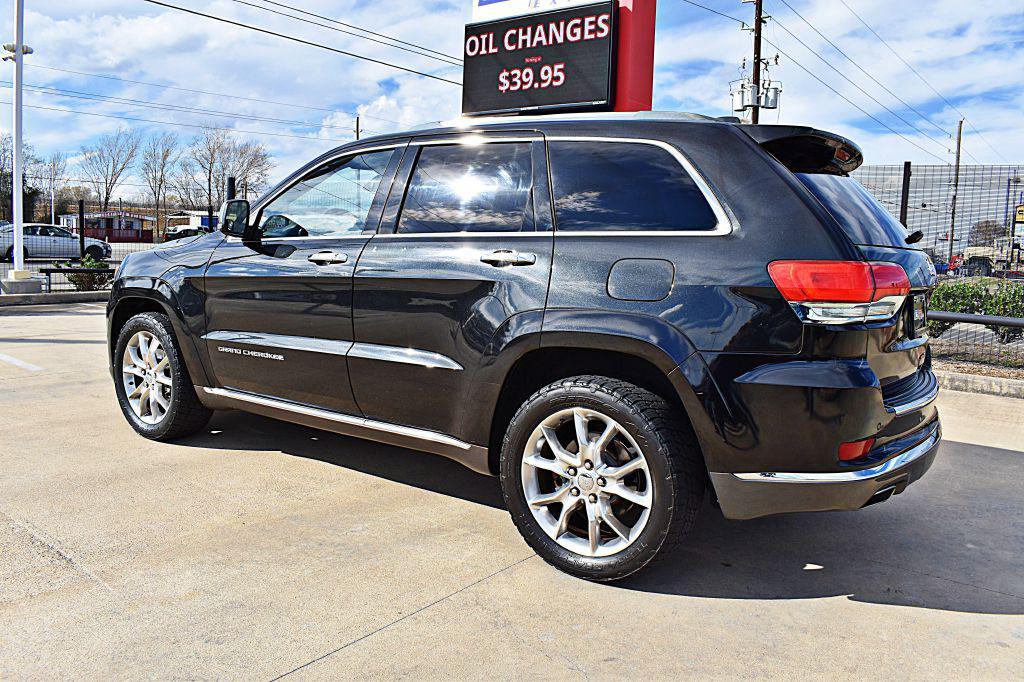 used 2016 Jeep Grand Cherokee car, priced at $10,900