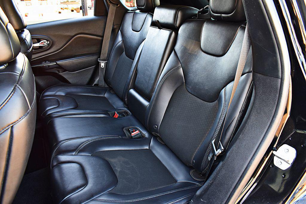 used 2019 Jeep Cherokee car, priced at $13,850