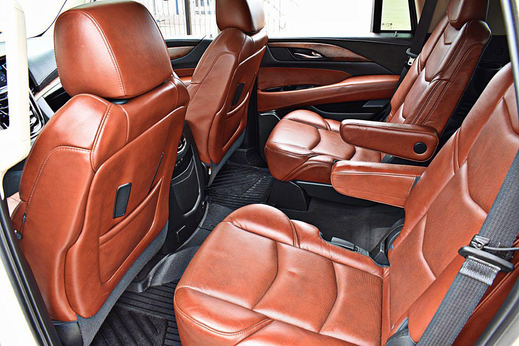 used 2020 Cadillac Escalade car, priced at $40,900